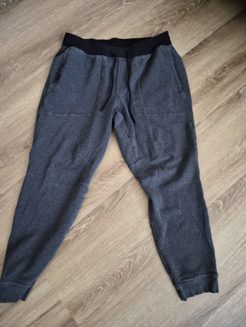 lululemon athletica Men's Charcoal Heather Jogger Pants XL